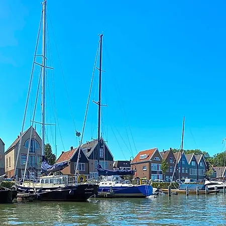 Who's Anton For Or Two, Near Amsterdam Guest house 3*